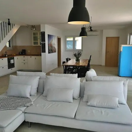 Spacious In Labin With Swimming Pool Vila *