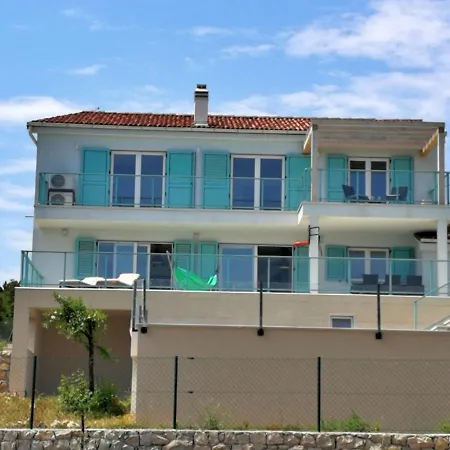 Vila Spacious In Labin With Swimming Pool *